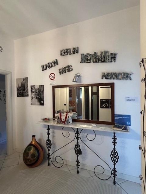 Appartamento Incantevole A Parma Exteriér fotografie
